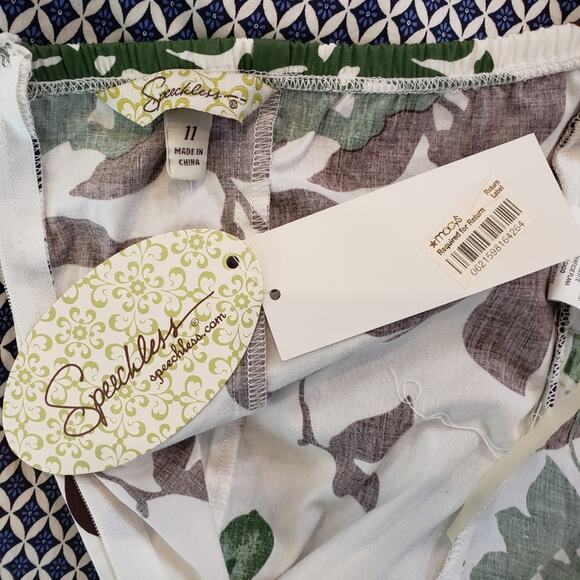 Speechless Halter Dress Women 11 Leaf Pattern White Brown Green A-line NWT - Picture 5 of 7